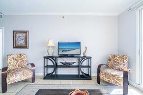 Beachfront Haven 2 BDR Kid-friendly Resort!