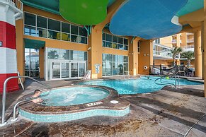 Beachfront Haven 2 BDR Kid-friendly Resort!