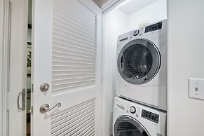 Serenity in La Costa Paradise