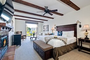 Serenity in La Costa Paradise