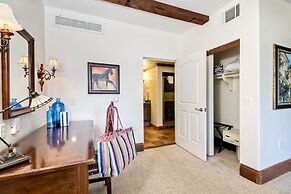 Serenity in La Costa Paradise