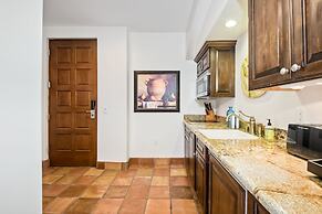 Serenity in La Costa Paradise