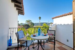 Serenity in La Costa Paradise