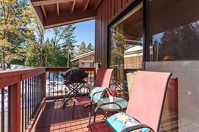 Clouds Rest, Warm Studio Plus Loft for 4!