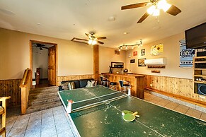 Redbud Retreat Amenity-filled Waterfront Home!