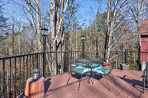Peaceful 2br in Mountains w/ Private Hot Tub!