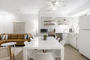 Whispering Woods Retreat Branson