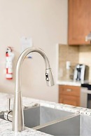 Harrison Lake Pets Welcome 3BR Suite