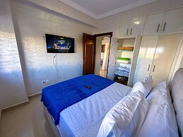 Luxury & Clean close to the Sea