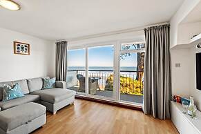 Life s a Beach - Direct Beach Access Sea Views