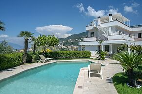 Villa Equensia by Elite Villas