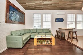 Nautical Loft with Outdoor Kitchen