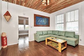 Nautical Loft with Outdoor Kitchen