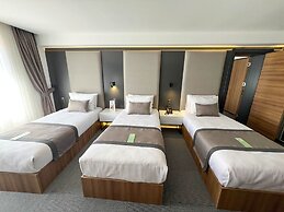 Sera Lake Center Hotel