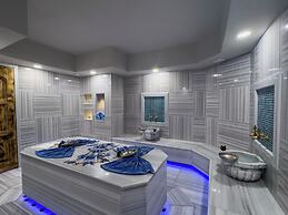 Sera Lake Center Hotel