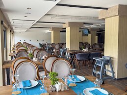 Sera Lake Center Hotel