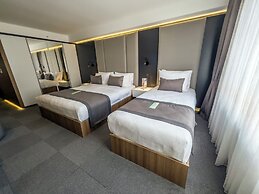 Sera Lake Center Hotel