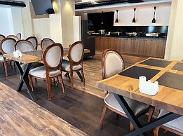 Sera Lake Center Hotel