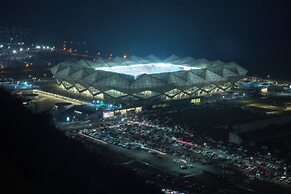 Sera Lake Center Hotel