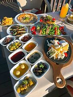 Sera Lake Center Hotel