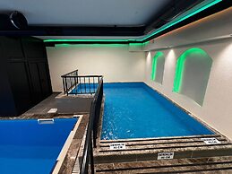 Sera Lake Center Hotel