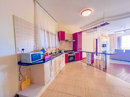 Royal Beachfront Apartments