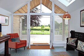 Leafield House @ Nables Farm