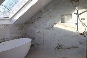 Leafield House @ Nables Farm