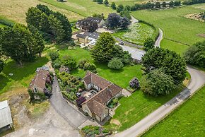 Leafield House @ Nables Farm