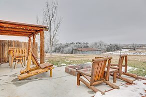 Glenvil Cabin w/ Gas Grill: Steps to Dock & Pond!
