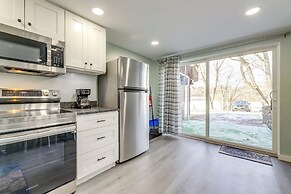 Close to Colleges: Worcester Apt w/ Lake Access!