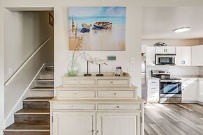 Hatteras Island Hideaway: Waterfront, Canal Access