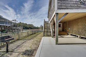 Hatteras Island Hideaway: Waterfront, Canal Access