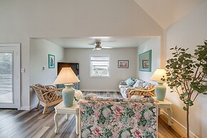 Hatteras Island Hideaway: Waterfront, Canal Access