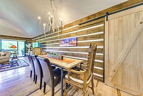 Scenic Ruidoso Escape w/ Hot Tub & Mountain View!