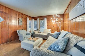 Dog-friendly Roscommon Cabin, Walk to Higgins Lake