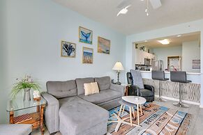 Sunny Fort Walton Beach Condo - Walk to Ocean!