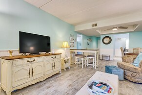 Central Mary Esther Condo 5 Mi to Okaloosa Island!
