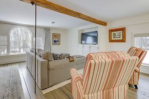 Cozy Wolfeboro Home w/ Private Deck: 1 Mi to Lake!