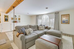 Cozy Wolfeboro Home w/ Private Deck: 1 Mi to Lake!