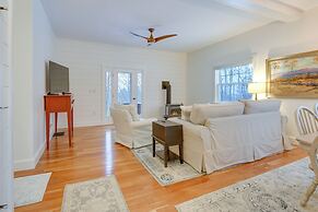 Cozy Wolfeboro Home w/ Private Deck: 1 Mi to Lake!