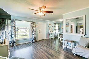 2 Mi to Redfish Bay: Aransas Pass Home w/ Fire Pit