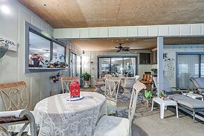 Spacious Brandon Home: 10 Mi to Downtown Tampa!