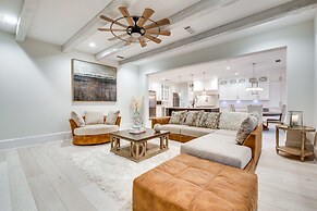 Sprawling Suwanee Home: Theater, Pool, Hot Tub!