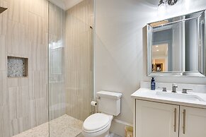 Sprawling Suwanee Home: Theater, Pool, Hot Tub!