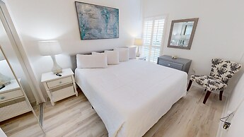 Silver Dunes 9 1 Bedroom Condo by RedAwning