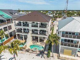 Curious Tides - 3132/3134 Estero Blvd. 10 Bedroom Townhouse by RedAwni