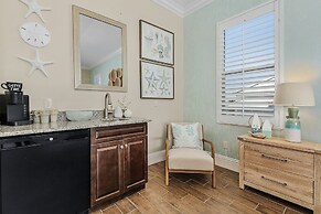 Curious Tides - 3132/3134 Estero Blvd. 10 Bedroom Townhouse by RedAwni