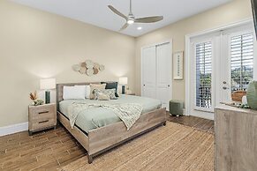 Curious Tides - 3132/3134 Estero Blvd. 10 Bedroom Townhouse by RedAwni