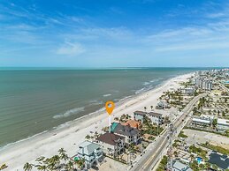 Curious Tides - 3132/3134 Estero Blvd. 10 Bedroom Townhouse by RedAwni